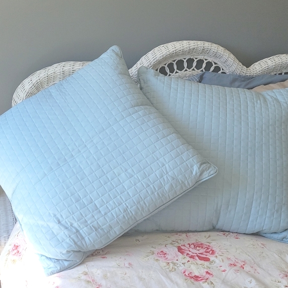 Pair Baby Blue Pillow Shams - Picture 1 of 5
